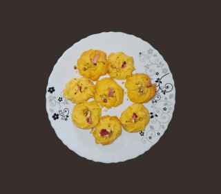 Classic Kesar Pista Cookies